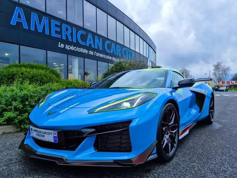 Bleu Nouvelle 2025 Chevrolet Corvette Coupé | 234 389 € - Image 1/4