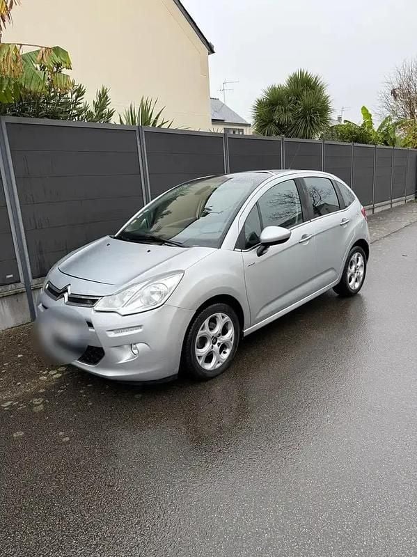 Occasion Citroën C3 Exclusive 90 ch (66 kW) 2013 Berline