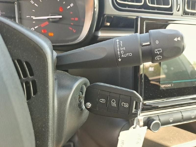 Image 2/4