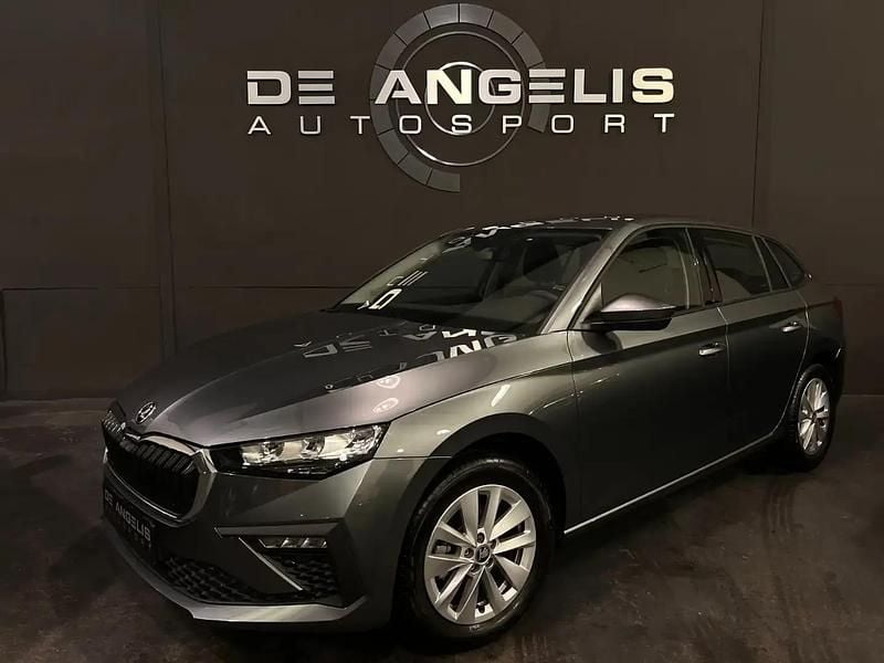 Gris Occasion 2025 Skoda Scala Selection Citadine | 22 990 € (Prix assez cher) - Image 1/4