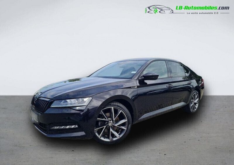 Utilisé 2021 Skoda Superb Berline | 34 200 € (Prix juste) - Image 1/4
