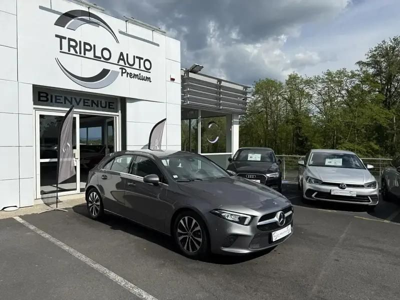Gris Utilisé 2022 Mercedes A160 Business Berline | 23 990 € (Super prix) - Image 1/2