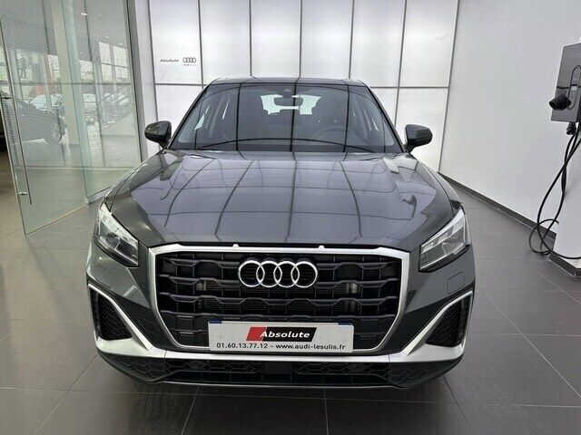 Gris daytona nacré Utilisé 2024 Audi Q2 Advanced Plus SUV | 38 990 € - Image 1/4