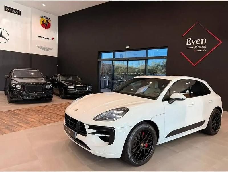 Blanc Utilisé 2020 Porsche Macan SUV | 71 900 € - Image 1/4