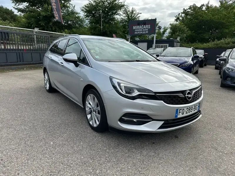 Utilisé 2019 Opel Astra Elegance Berline | 12 490 € (Prix juste) - Image 1/4