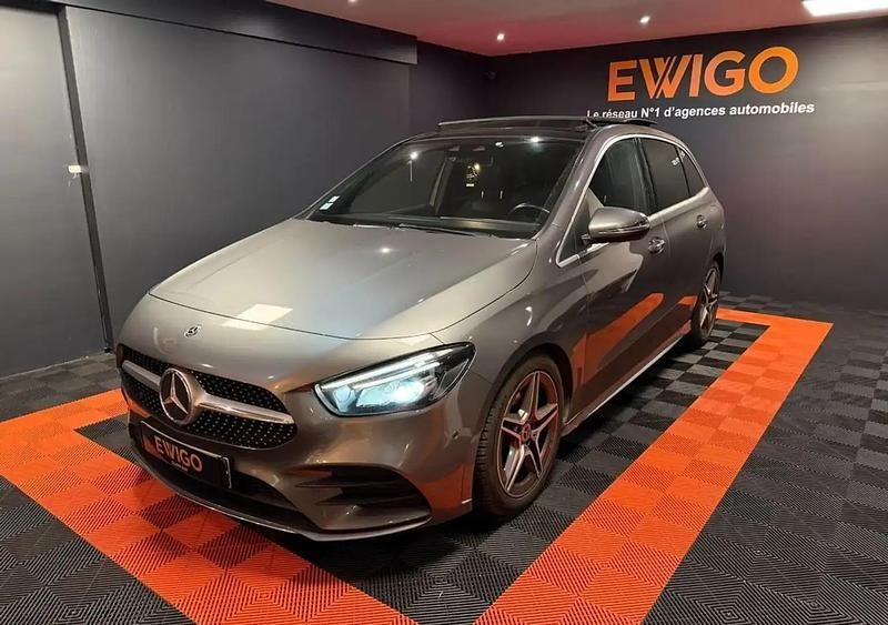 Gris Occasion 2021 Mercedes B220 AMG line Monospace | 25 490 € (Prix juste) - Image 1/4