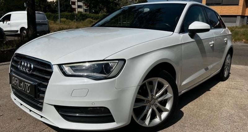 Utilisé 2013 Audi A3 Sportback Ambition Berline | 13 990 € (Prix assez cher) - Image 1/4