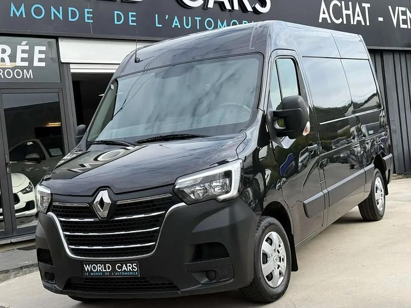 Noir Utilisé 2023 Renault Master Van | 23 990 € (Prix juste) - Image 1/4