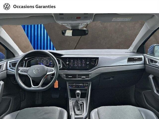 Image 3/4