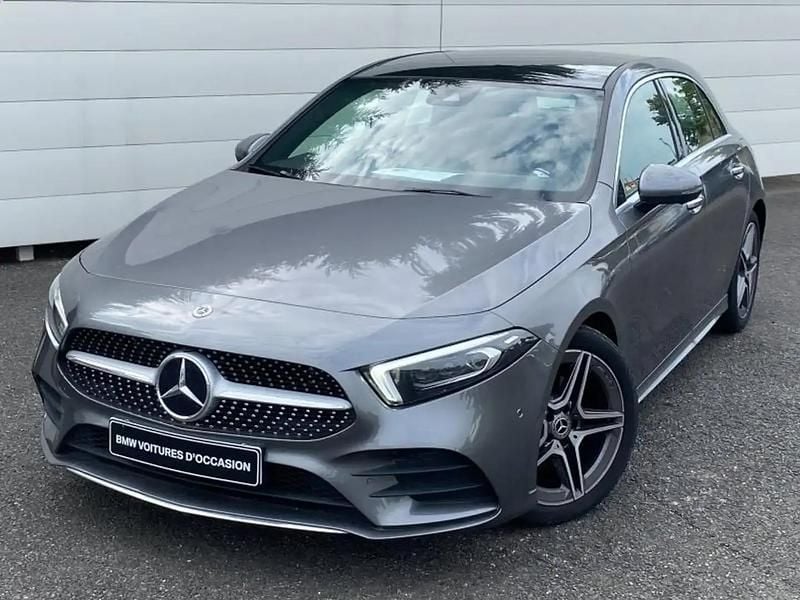Gris Utilisé 2021 Mercedes A200 AMG line Berline | 28 990 € (Prix juste) - Image 1/4