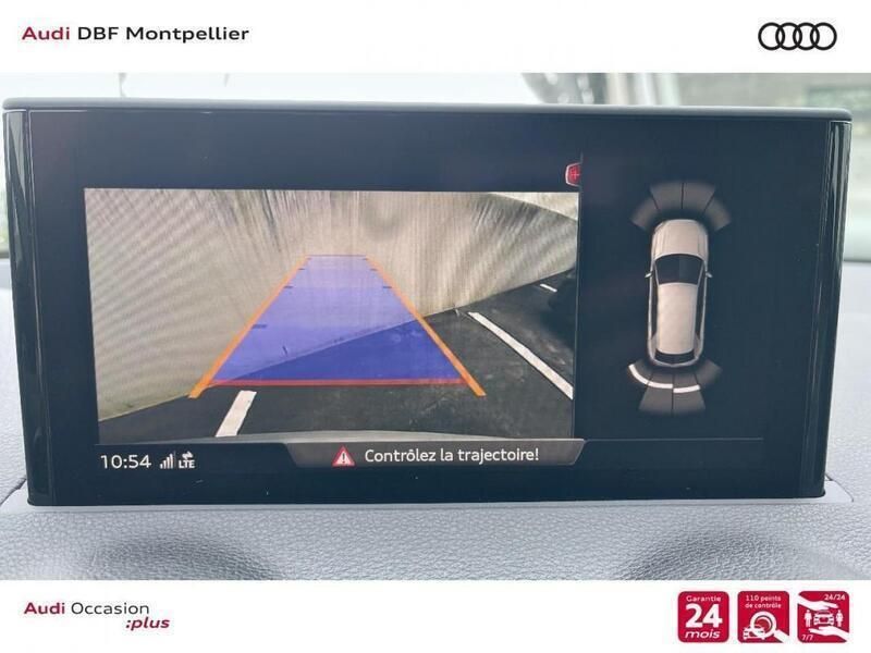 Gris Utilisé 2024 Audi Q2 Sport SUV | 39 990 € - Image 1/4