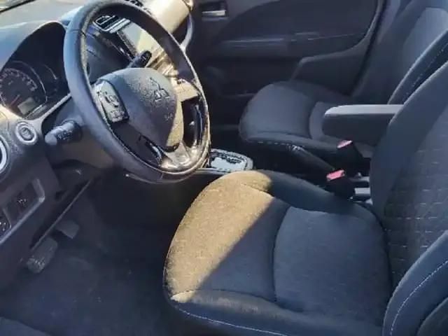 Occasion Mitsubishi Space Star Edition 71 ch (52 kW) 2024 Jet black métallisé Citadine