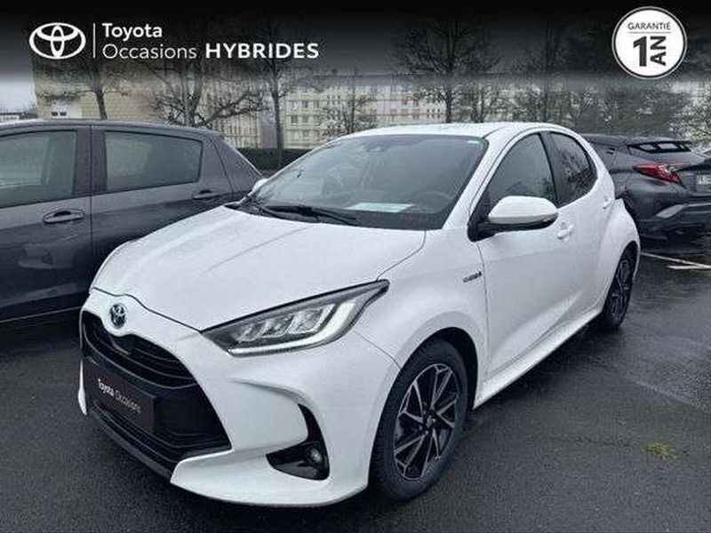 Utilisé 2021 Toyota Yaris Hybrid Design Berline | 19 750 € (Prix assez cher) - Image 1/1