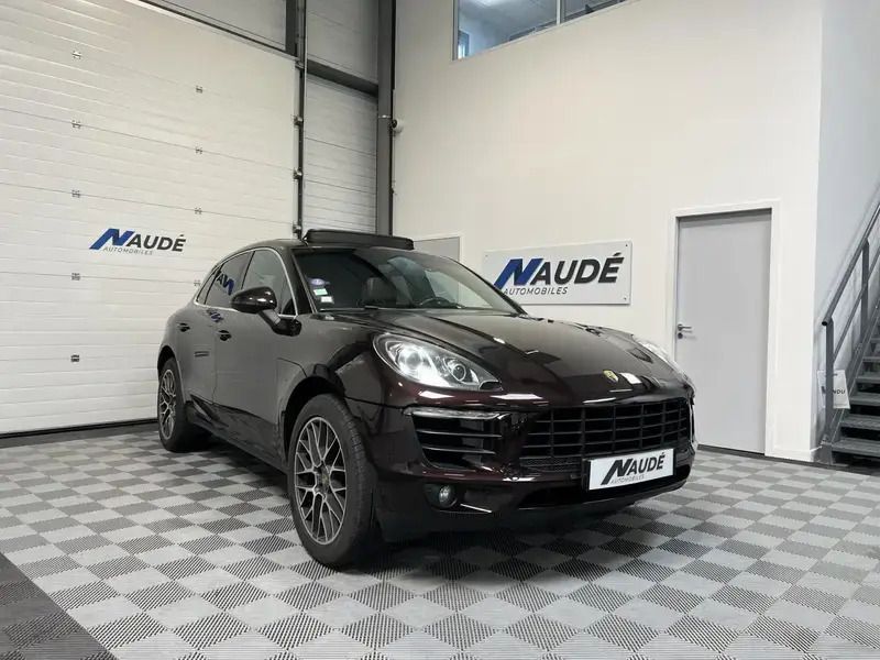 Brun Utilisé 2015 Porsche Macan S SUV | 40 990 € (Prix assez cher) - Image 1/4