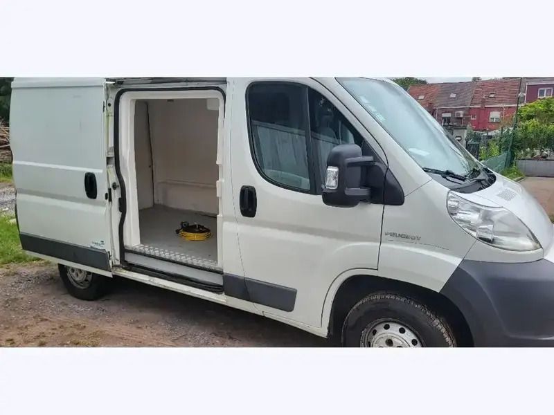 Blanc Utilisé 2010 Peugeot Boxer Van | 7 000 € - Image 1/4