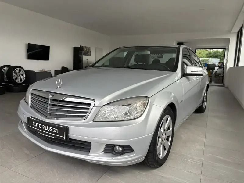 Utilisé 2011 Mercedes C200 Berline | 9 990 € (Prix assez cher) - Image 1/4