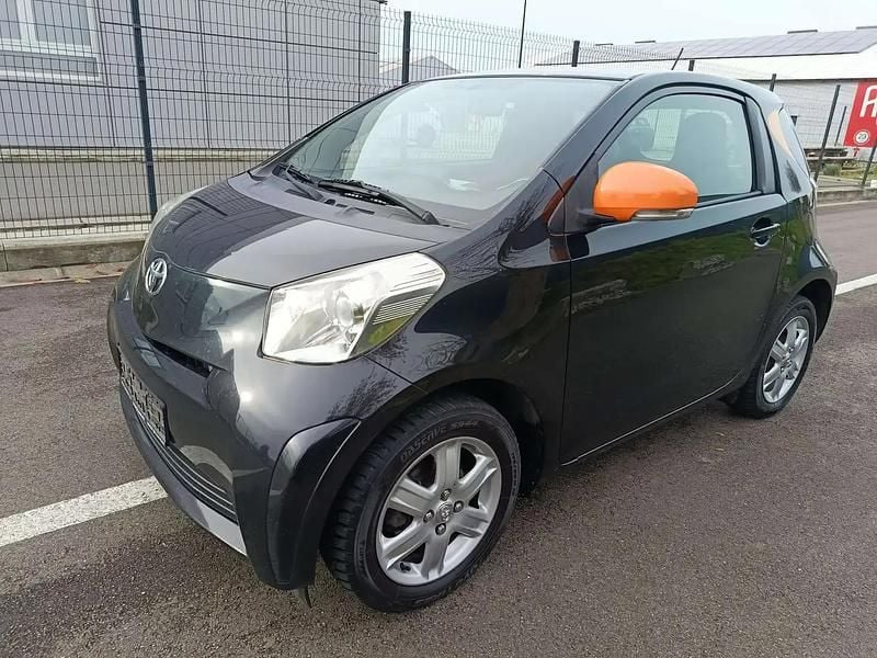 Noir Utilisé 2011 Toyota iQ Luna Citadine | 2 900 € (Prix cher) - Image 1/4