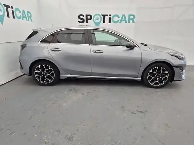 Occasion Kia Ceed 160 ch (117 kW) 2022 Gris Citadine