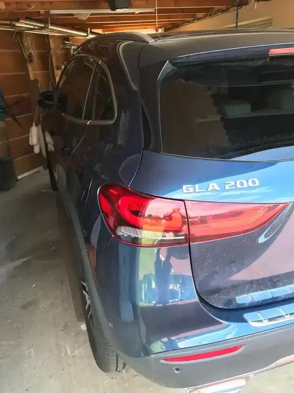 Bleu Utilisé 2022 Mercedes GLA200 Progressive SUV | 30 000 € (Super prix) - Image 1/4