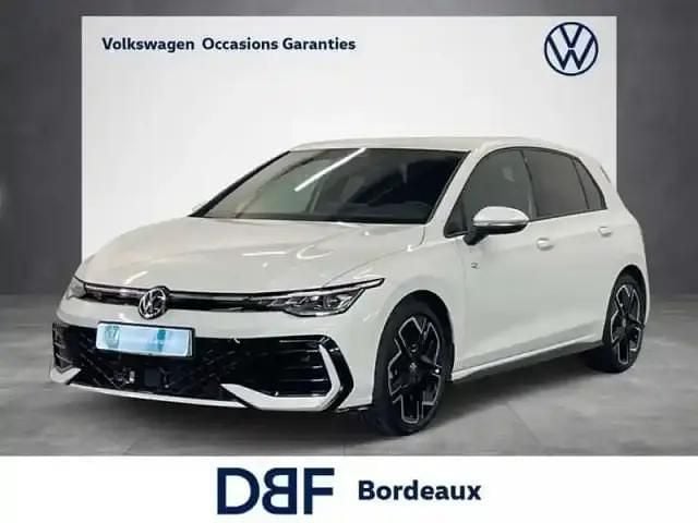 Blanc Utilisé 2024 VW Golf VIII R-line Berline | 36 999 € (Prix juste) - Image 1/4