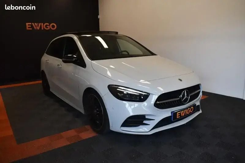 Blanc Utilisé 2021 Mercedes B200 AMG line Monospace | 23 990 € (Super prix) - Image 1/4