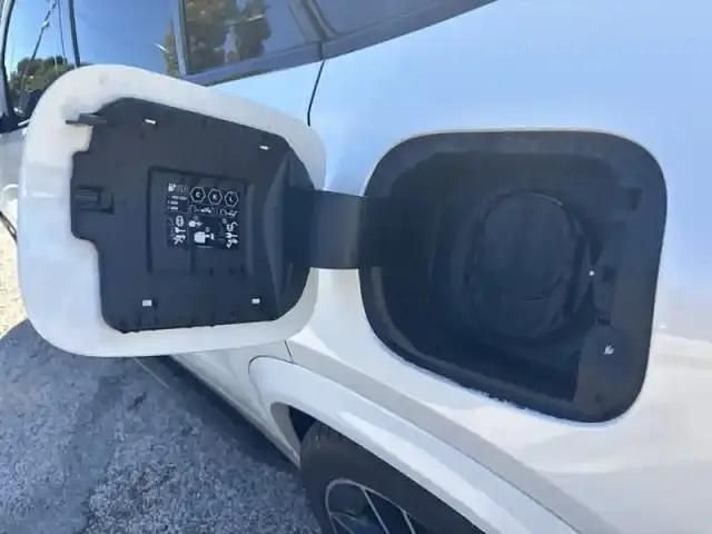 Occasion Mercedes GLE350 AMG line 82 ch (60 kW) 2021 Blanc diamant designo finition Coupé