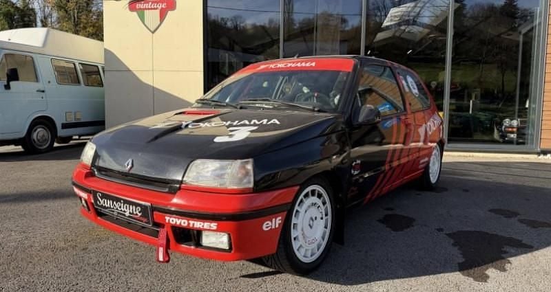 Occasion Renault Clio 135 ch (99 kW) 1994 Citadine