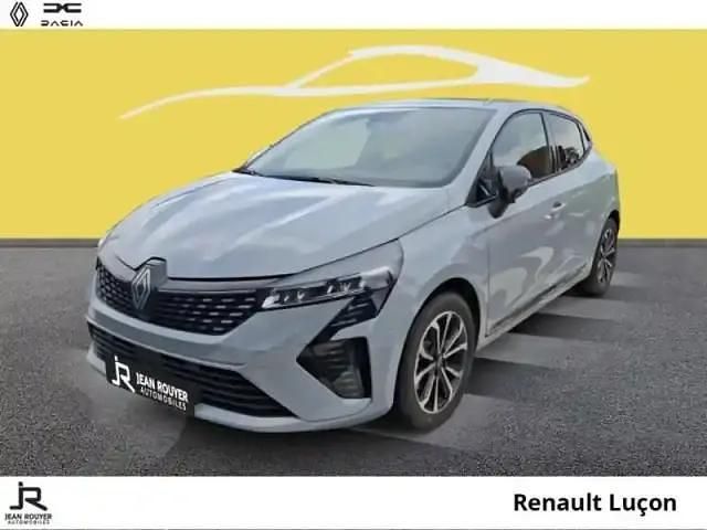 Gris rafale Occasion 2025 Renault Clio V Techno Berline | 24 290 € (Prix cher) - Image 1/4