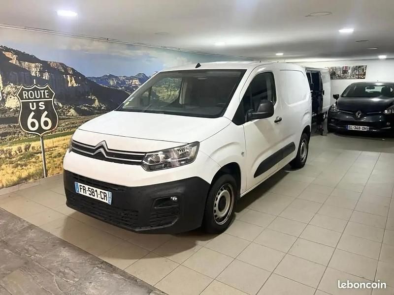Blanc Utilisé 2020 Citroën Berlingo Monospace | 6 990 € - Image 1/4