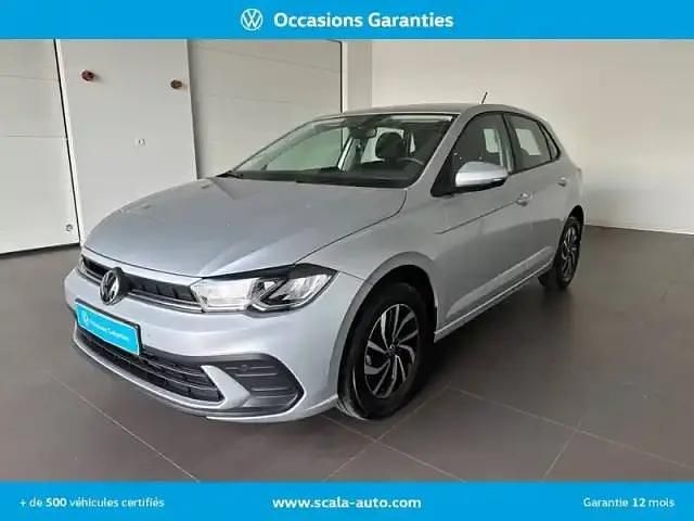 Reflex silver metallic Occasion 2024 VW Polo Edition Berline | 21 990 € (Prix juste) - Image 1/4
