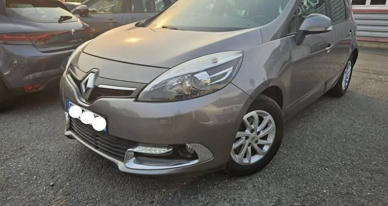 Utilisé 2014 Renault Scénic III Business Monospace | 7 490 € (Prix juste) - Image 1/4