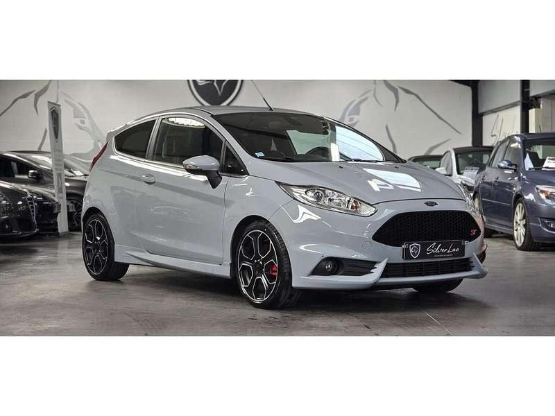 Occasion Ford Fiesta ST200 200 ch (147 kW) 2017 Gris Berline