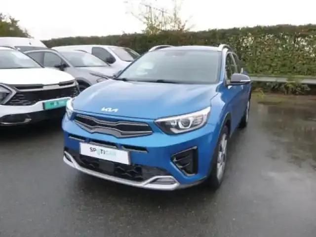 Occasion Kia Stonic GT-Line 120 ch (88 kW) 2022 Bleu azur métallisé SUV