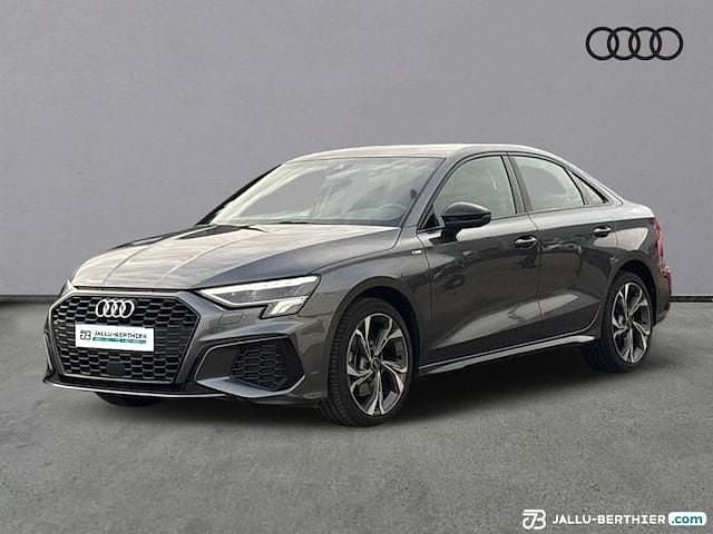 Gris daytona nacré Utilisé 2021 Audi A3 S-Line Berline | 27 490 € (Bon prix) - Image 1/4