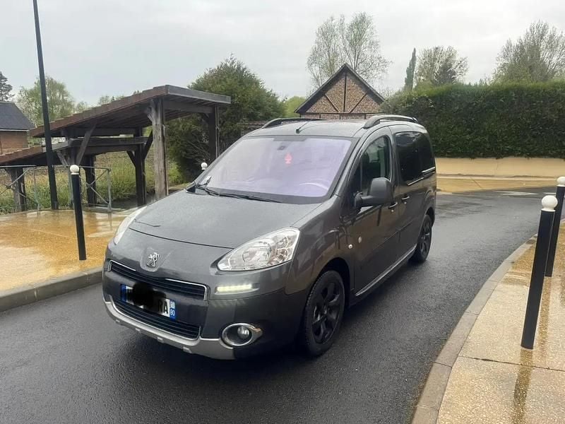Gris Utilisé 2013 Peugeot Partner Tepee Outdoor Monospace | 6 700 € (Prix juste) - Image 1/4