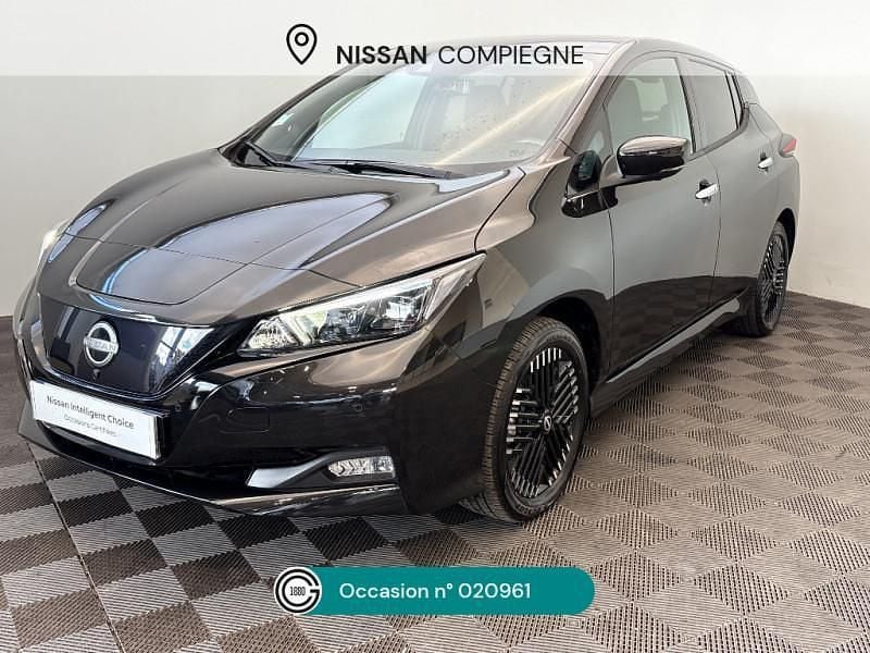 Noir Occasion 2023 Nissan Leaf Tekna Citadine | 24 990 € - Image 1/4