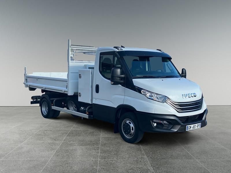 Utilisé 2023 Iveco Daily | 54 000 € (Prix cher) - Image 1/4