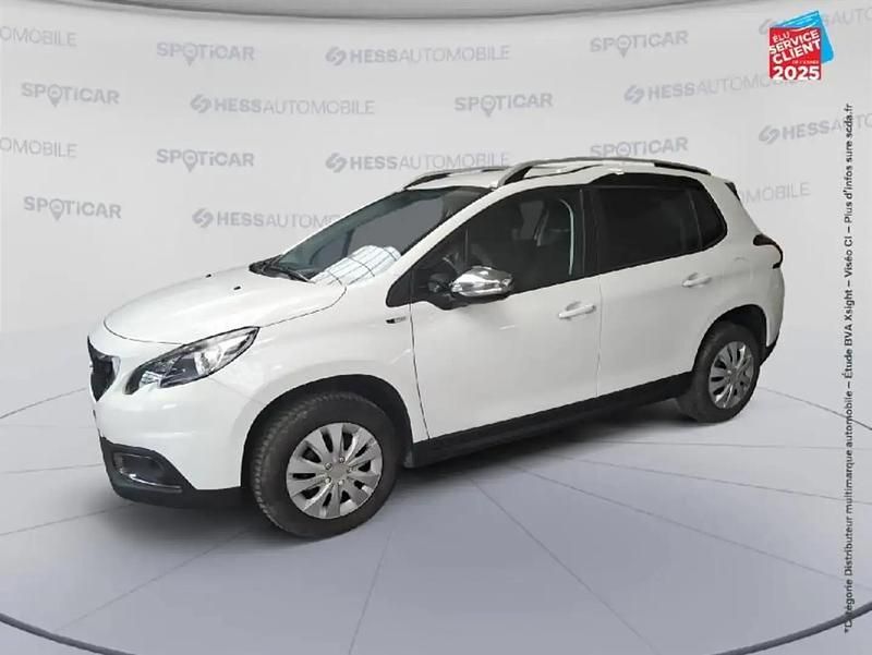 Blanc Utilisé 2017 Peugeot 2008 Style SUV | 10 499 € (Prix juste) - Image 1/4