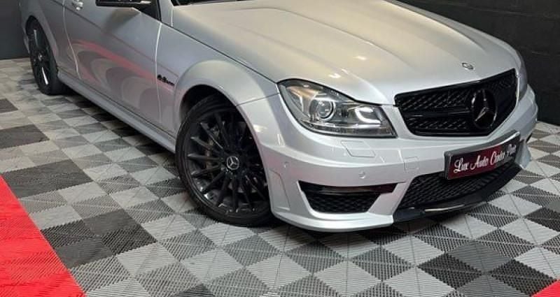 Utilisé 2012 Mercedes C63 AMG AMG Berline | 45 900 € (Prix juste) - Image 1/4