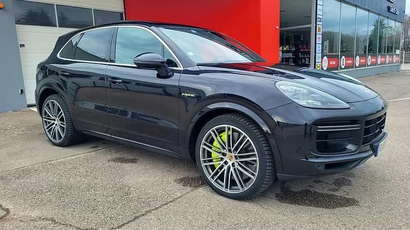 Noir Utilisé 2020 Porsche Cayenne Turbo S SUV | 60 000 € - Image 1/4