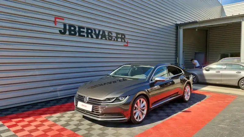 Utilisé 2019 VW Arteon Exclusive Berline | 26 990 € (Bon prix) - Image 1/4