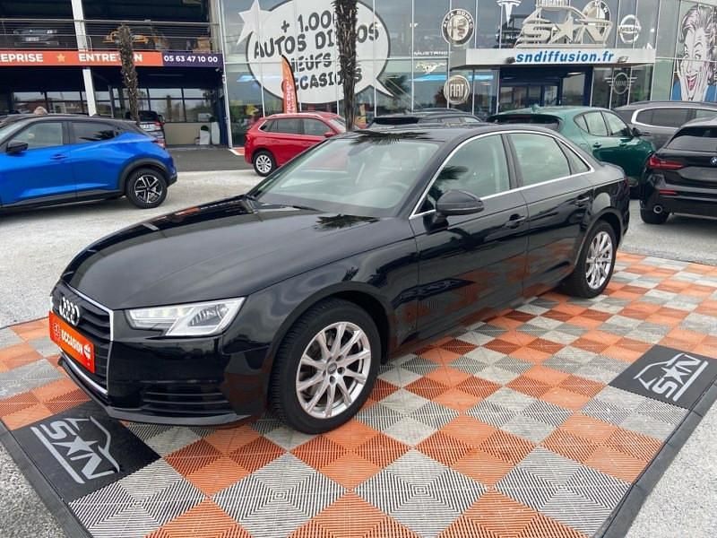 Noir Utilisé 2017 Audi A4 Advanced Berline | 17 450 € (Prix juste) - Image 1/4