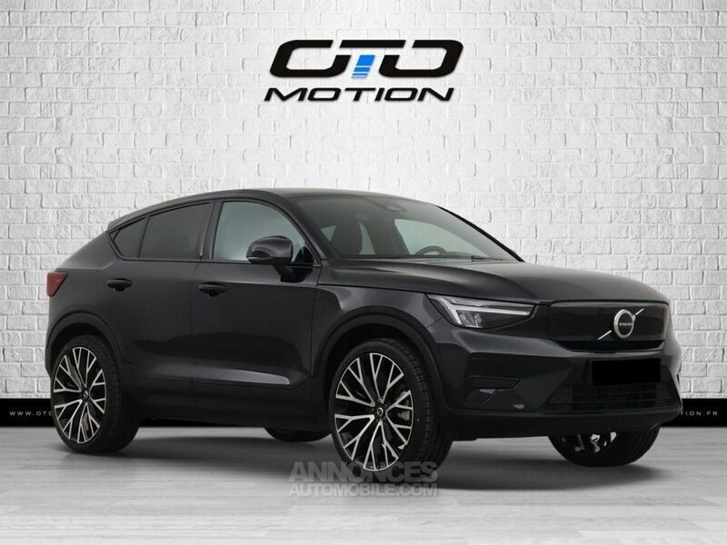 Noir Utilisé 2022 Volvo EC40 Plus SUV | 55 990 € - Image 1/4