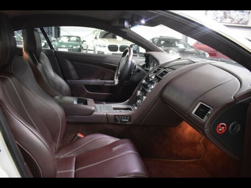 Occasion Aston Martin DB9 476 ch (350 kW) 2009 Bla Coupé