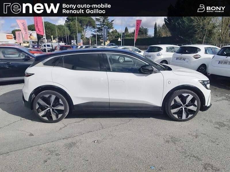 Occasion Renault Megane E-Tech Techno 161 kW (220 ch) 2022 Blanc Berline