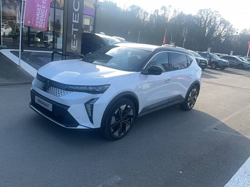 Blanc Utilisé 2025 Renault Scénic Techno Monospace | 47 590 € (Prix juste) - Image 1/4