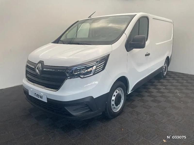 Blanc Occasion 2023 Renault Trafic Monospace | 24 990 € (Bon prix) - Image 1/4