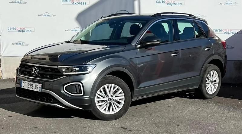 Gris Utilisé 2023 VW T-Roc Life SUV | 21 500 € (Prix juste) - Image 1/4