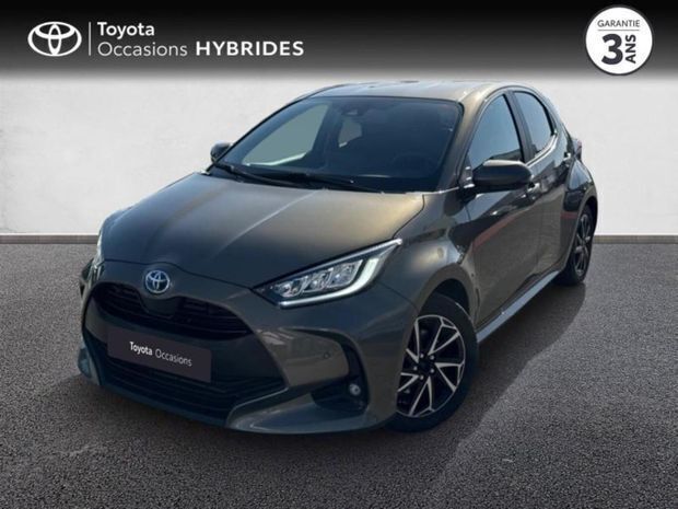 Utilisé 2023 Toyota Yaris Hybrid Design | 20 490 € (Super prix) - Image 1/4