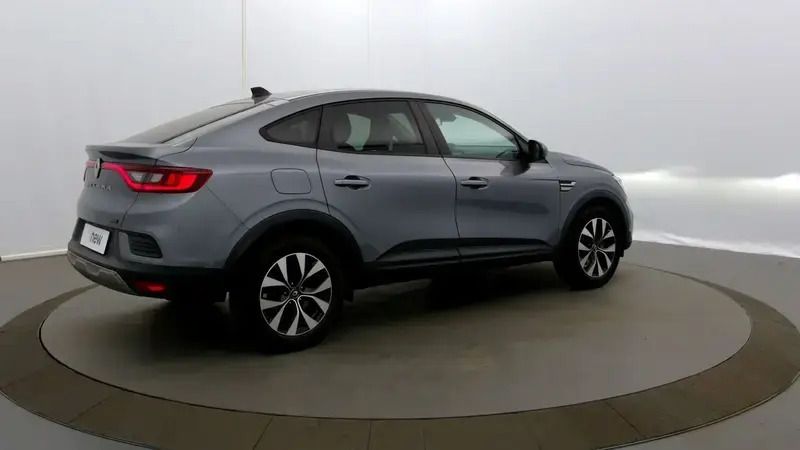Image 2/4